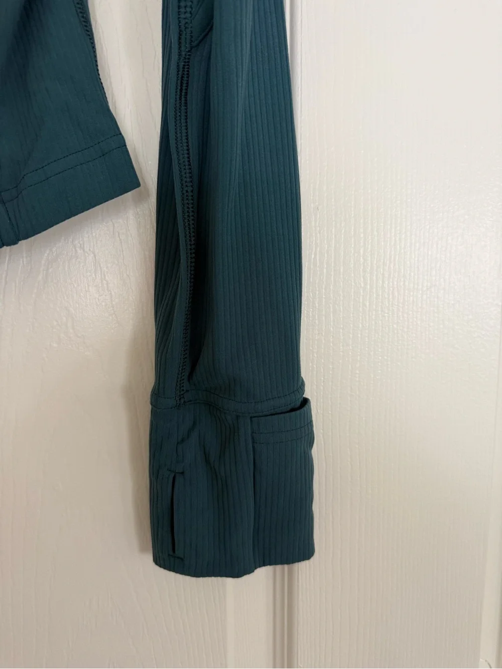Lululemon Cropped Define Jacket